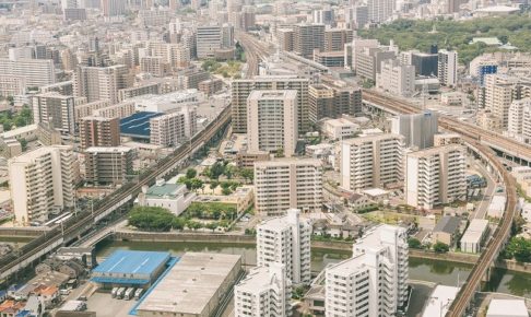 福岡の高層マンション群